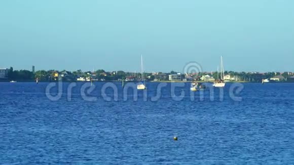 蓬塔戈达港和和平河视频的预览图