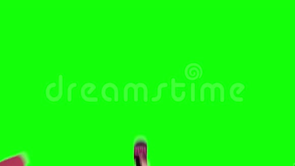 绿色背景3D动画记者手中的麦克风视频的预览图