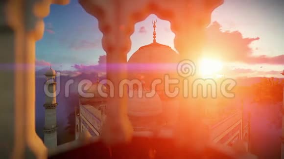 泰姬陵美丽的日出右塔观景台全景视频的预览图