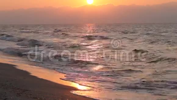 黑海日落视频的预览图