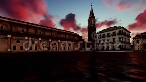 美丽的风景俯瞰威尼斯建筑周围的水时间推移视频的预览图