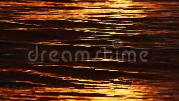 泰国的红色波浪视频的预览图