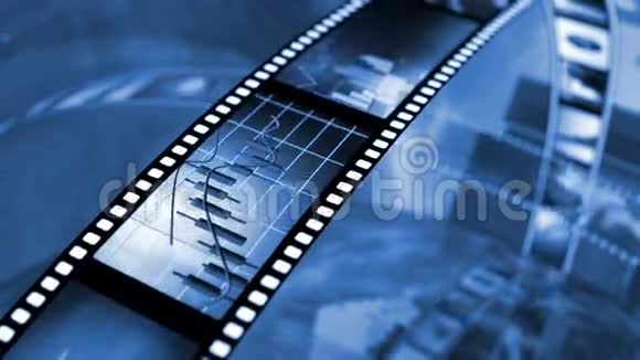 动画旋转胶片卷轴黑色和蓝色4K视频的预览图