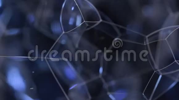 气泡纹理的旋转特写镜头视频的预览图