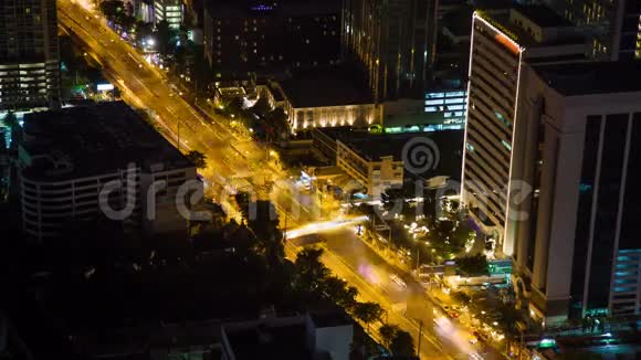 曼谷高速公路街道交通夜间时间推移视频的预览图