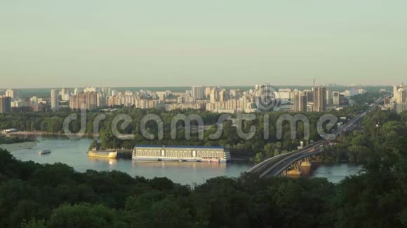 基辅的迪尼普罗河乌克兰视频的预览图
