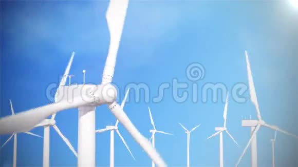 4K分辨率风力涡轮机发电机在天空背景与云三维动画与艾哈夏内尔视频的预览图