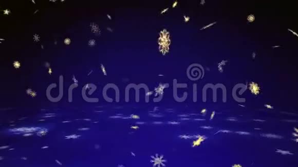 圣诞节和新年动画深蓝色背景上的金色圣诞雪花视频的预览图
