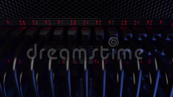 服务器闪烁的红灯和连接器多利射击无缝环形4K镜头视频的预览图
