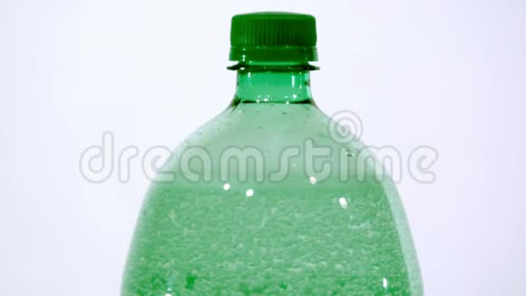 汽水瓶里的气泡视频的预览图