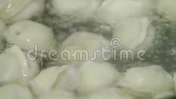 水饺锅馄饨的制作工艺视频的预览图