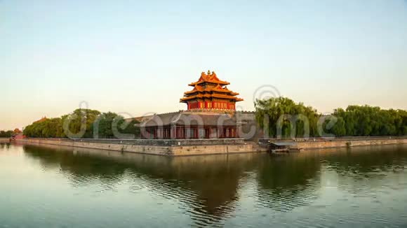 紫禁城炮塔黄昏北京中国视频的预览图
