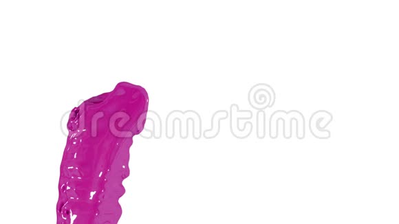 喷泉的紫色漆流在空气中飞起溅起许多飞溅用紫色液体作为汽车油漆或颜色的慢镜头视频的预览图