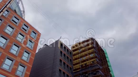 城市新建筑拍摄建筑4K视频的预览图