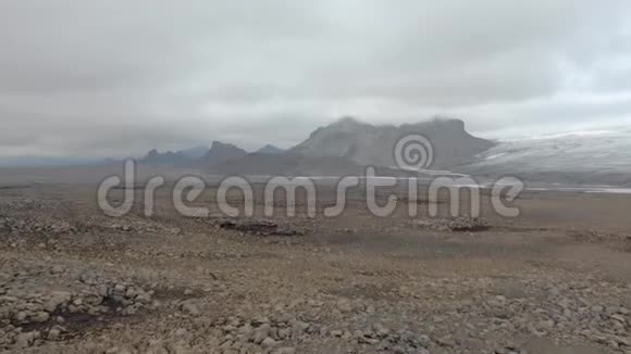 冰岛火山空中景观视频的预览图