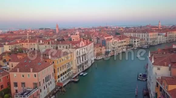意大利威尼斯运河视频的预览图