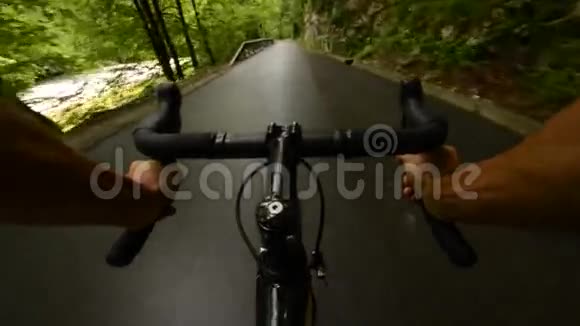 公路自行车视频的预览图