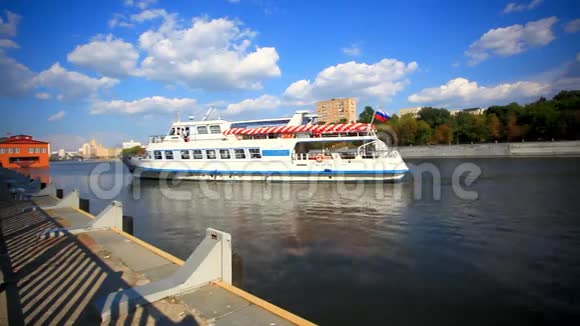 莫斯科河游船高清1920x1080视频的预览图