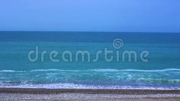 黑海海岸海滩海浪海滨海洋视频的预览图