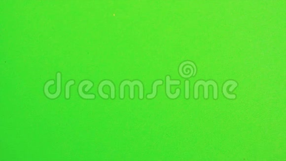 绿屏上镶嵌着五颜六色的星星视频的预览图