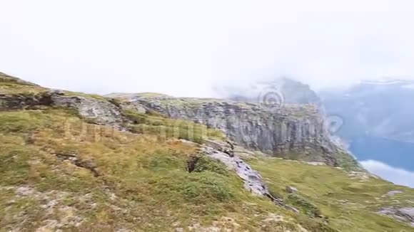 挪威山脉景观的神奇自然挪威的自然山湖风景视频的预览图