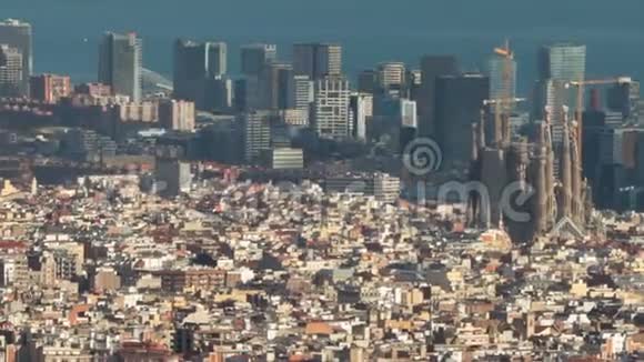 巴塞罗那市中心的顶景时间流逝视频的预览图