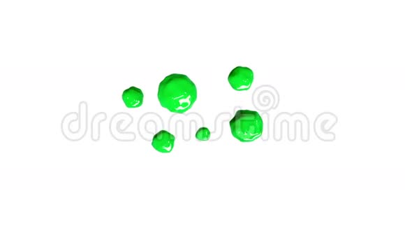 绿色的水滴落在白色上彩色油漆视频的预览图