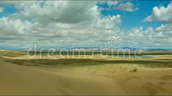 蒙古蒙古沙漠沙丘沙漠视频的预览图