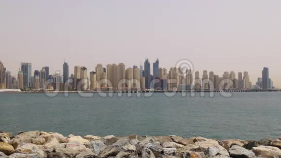 日光迪拜码头棕榈观全景视频的预览图