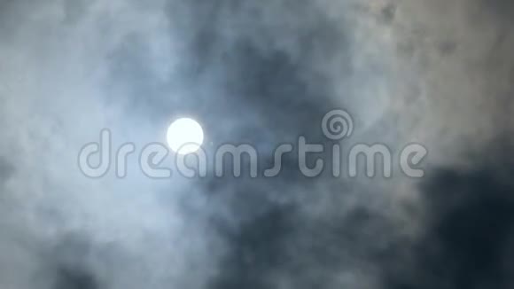 云中的太阳视频的预览图