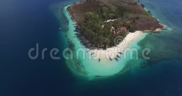 空中热带岛屿私人岛屿视频的预览图