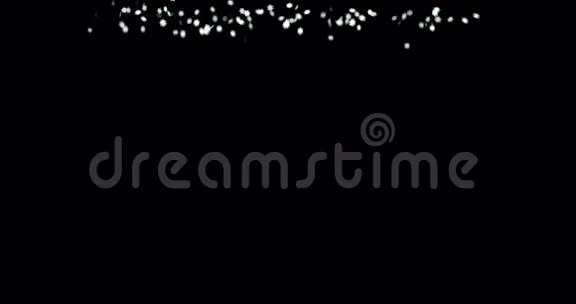 圣诞闪烁闪闪发光的星星从顶部落下寒假圣诞节与星星无缝的循环黑色视频的预览图