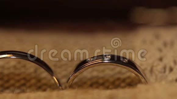 结婚戒指视频的预览图
