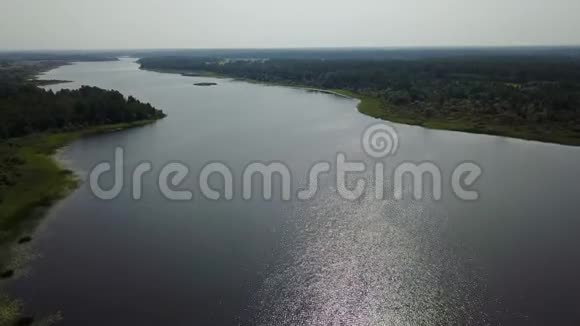扎罗诺沃湖的野生性质视频的预览图