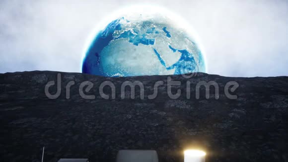 月亮上的客厅活在月球上的概念地球背景三维渲染视频的预览图