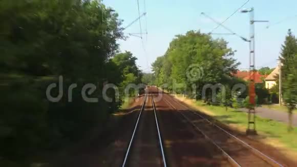 铁路旅程POV视频的预览图