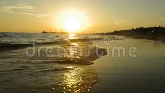 日落时的海景地中海视频的预览图