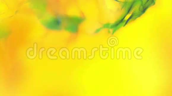 黄色背景上的美丽粒子三维动画循环视频的预览图