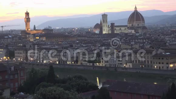 ULTRA高清4K令人惊叹的日落景观佛罗伦萨意大利欧洲视频的预览图