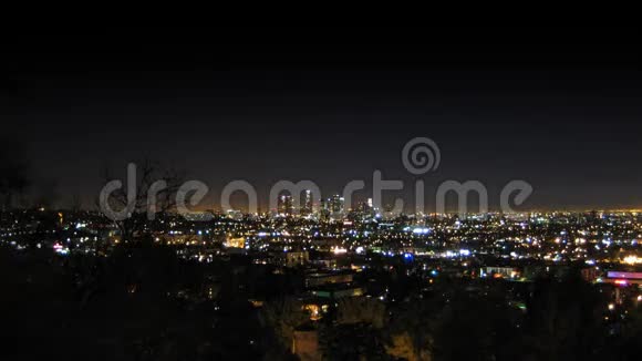 洛杉矶城市天空之夜视频的预览图