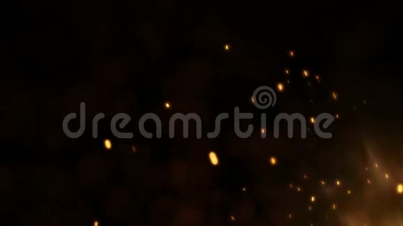 现实的大火伴着炽热的火花在夜空中升起在抽象的背景上点燃火焰视频的预览图