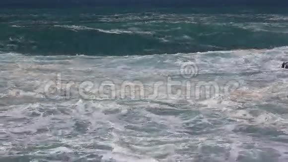 海浪的海洋视频的预览图