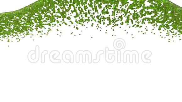 液体如绿色果汁落在白色表面或屏幕上用于背景或覆盖阿尔法通道包括使用视频的预览图