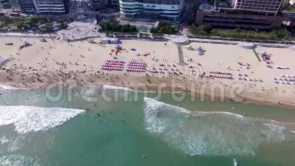 阳光明媚的夏季海恩大海滩釜山韩国亚洲视频的预览图