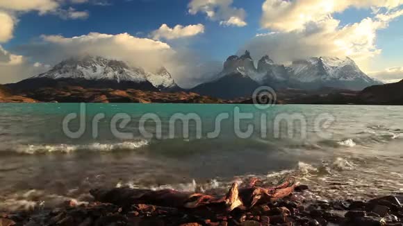 智利托雷斯德尔潘恩的黎明视频的预览图