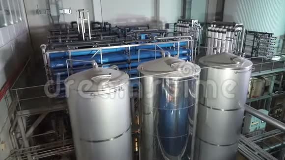 大型啤酒公司过滤系统视频的预览图