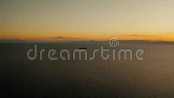 日落于海面菲律宾长滩岛视频的预览图