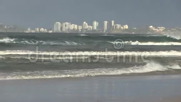 来自澳大利亚黄金海岸棕榈滩的科兰加塔视频的预览图
