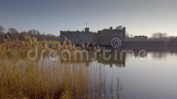 英国著名的利兹城堡视频的预览图