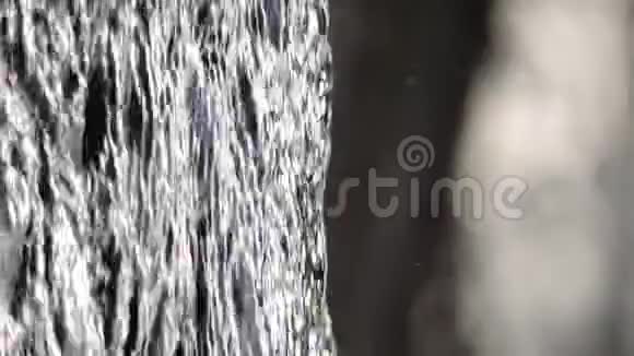 山溪溪流瀑布石头流水背景视频的预览图